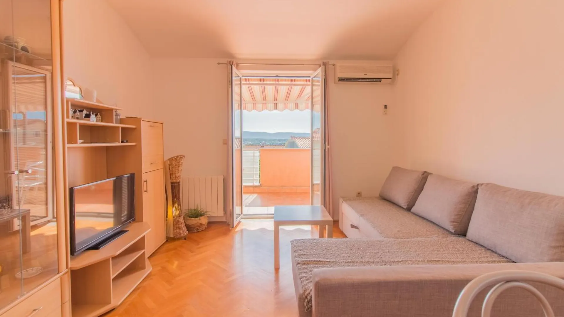 Malinska - Apartment Glavas 0*,  Croatia