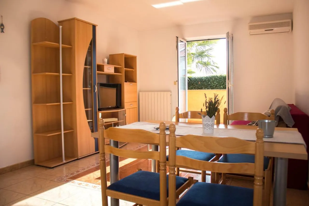 Malinska - Apartment Glavas